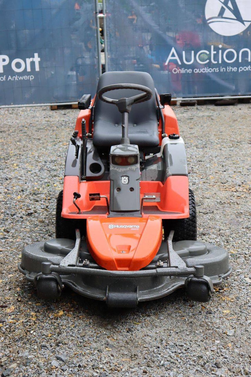 Zitmaaier Husqvarna R422Ts AWD Benzine 2014