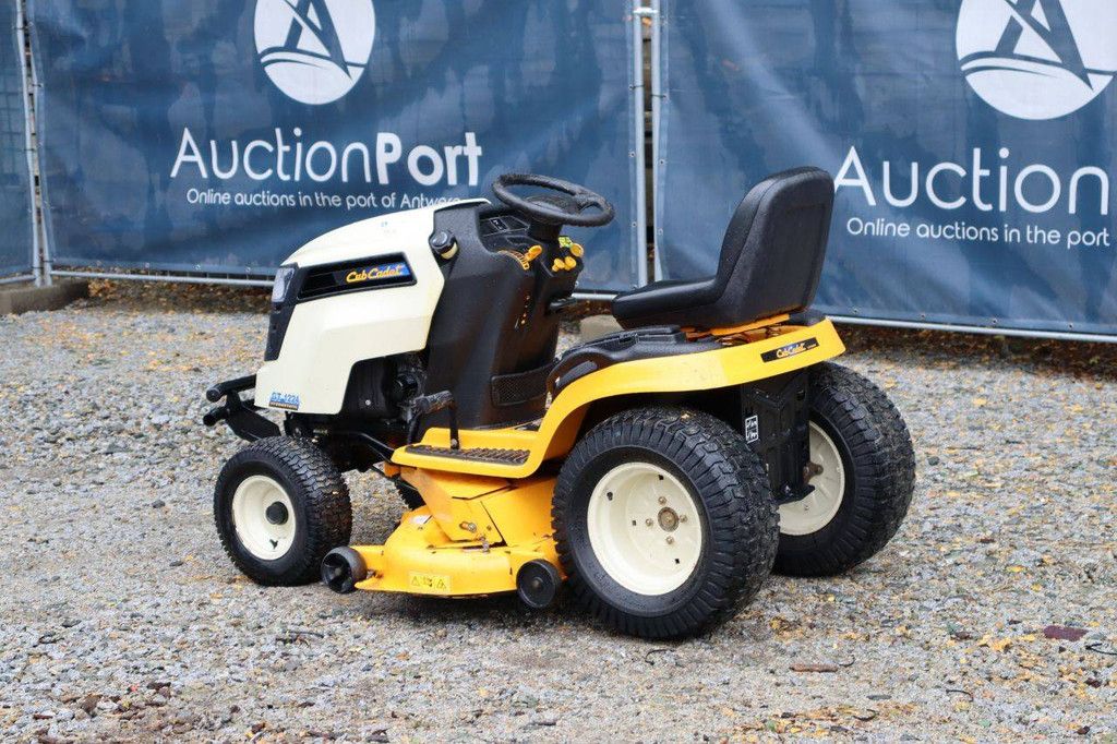 Zitmaaier Cub Cadet GT 1224 Benzine 2010