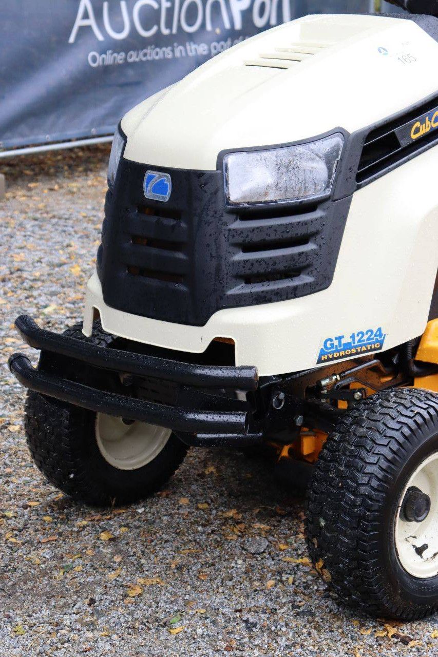 Zitmaaier Cub Cadet GT 1224 Benzine 2010