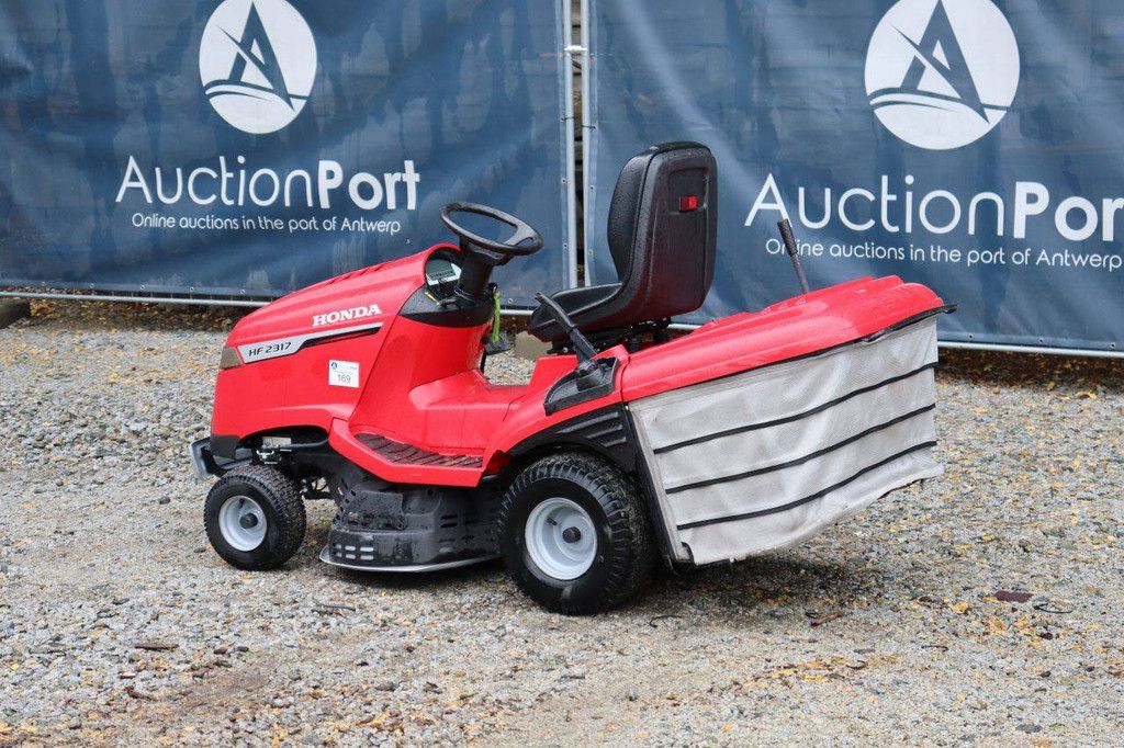 Ride-on mower Honda HF 2317 Petrol 2022