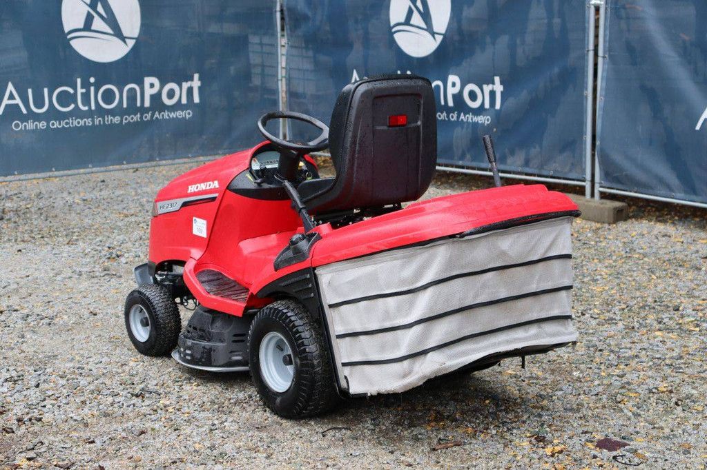 Ride-on mower Honda HF 2317 Petrol 2022