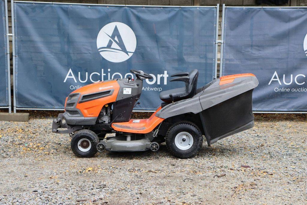 Zitmaaier Husqvarna TC 342T Benzine 2016