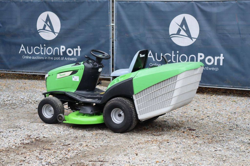 Viking MT 6127.1 ZL Petrol Ride-on Mower 2014