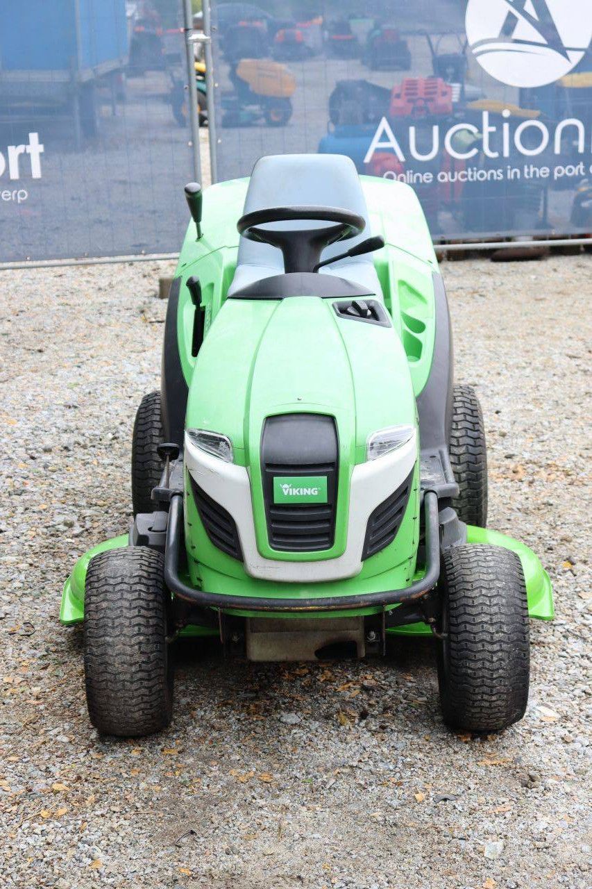 Viking MT 6127.1 ZL Petrol Ride-on Mower 2014