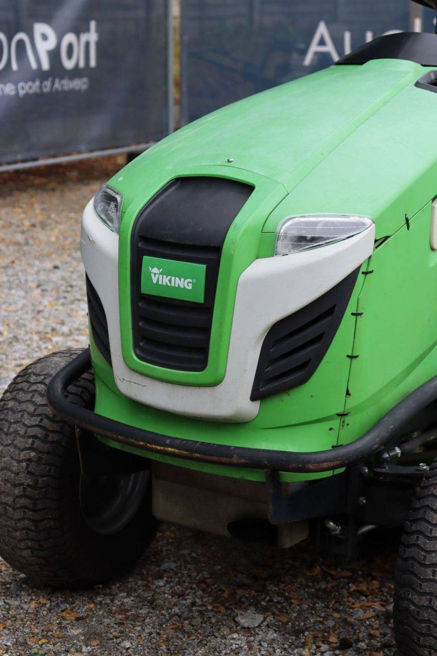 Viking MT 6127.1 ZL Petrol Ride-on Mower 2014