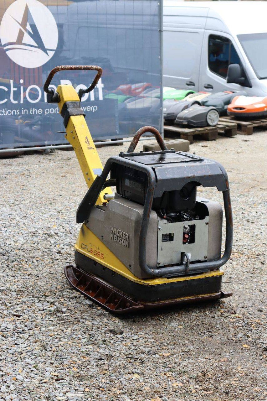 Vibrationsplattenklopfer Neuson DPU6555Hech Diesel 2017