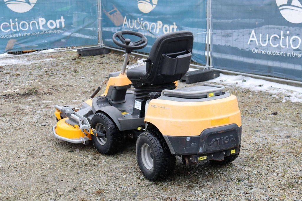 Stiga P901PH Benzin-Aufsitzmäher 15 kW 2021