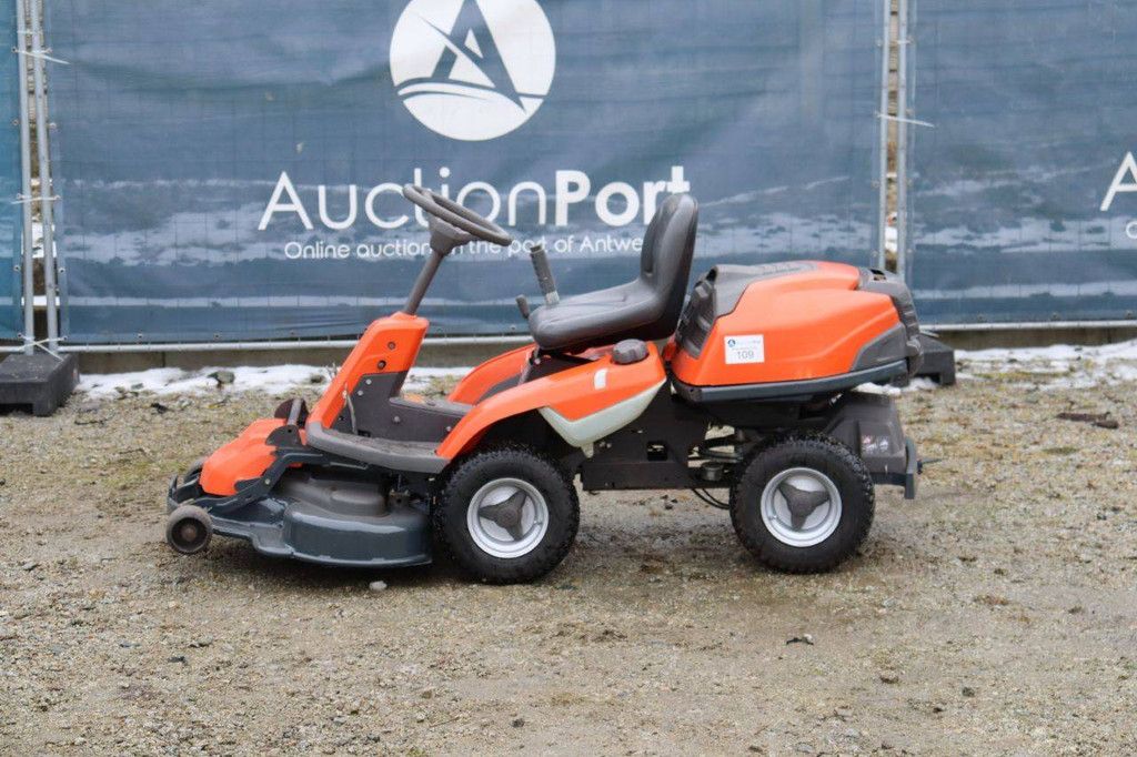 Zitmaaier Husqvarna R215TH Benzine 12.8kW 2018