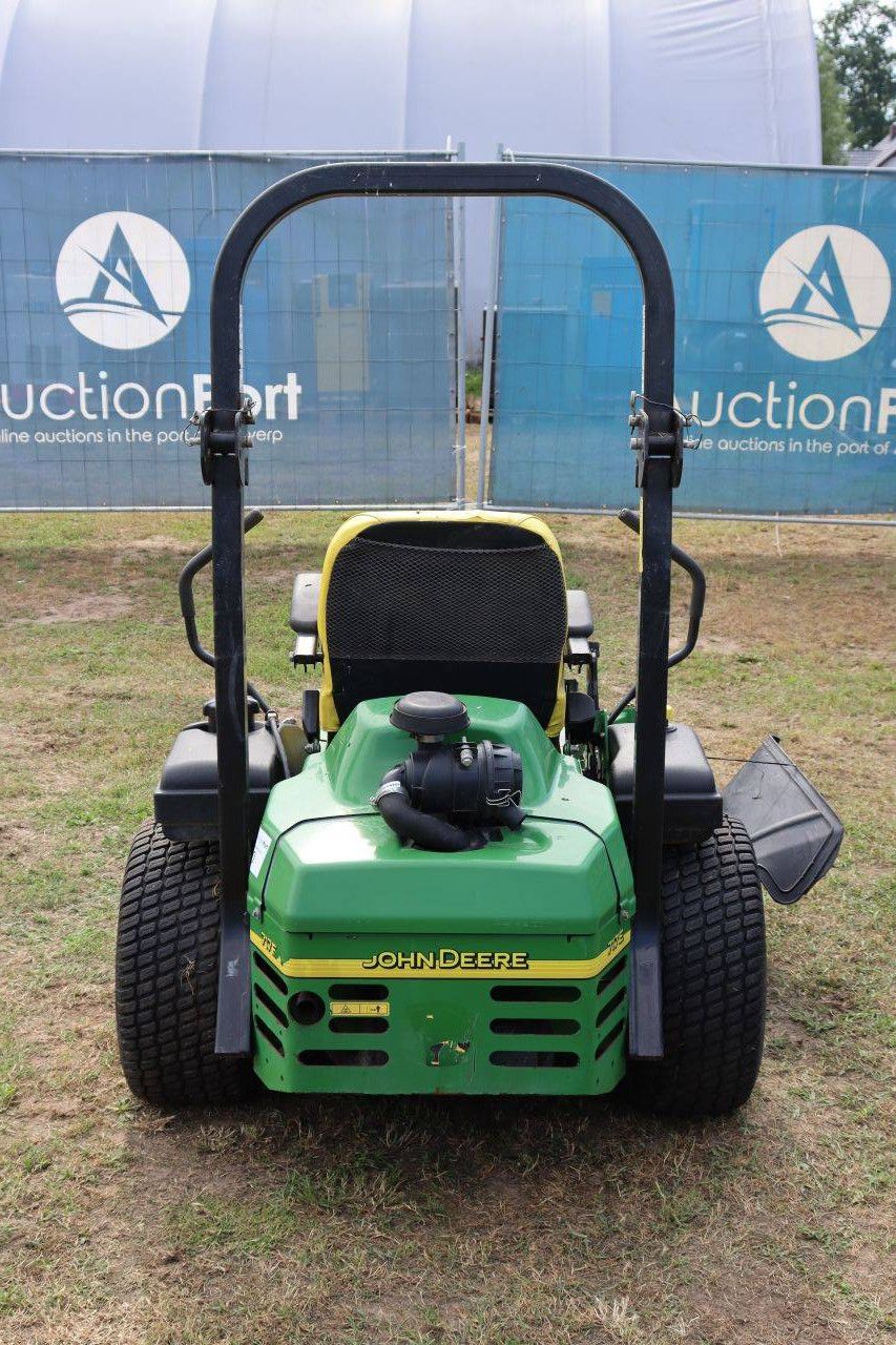 Zitmaaier John Deere ZTRAK 717E Benzine 14.2kW