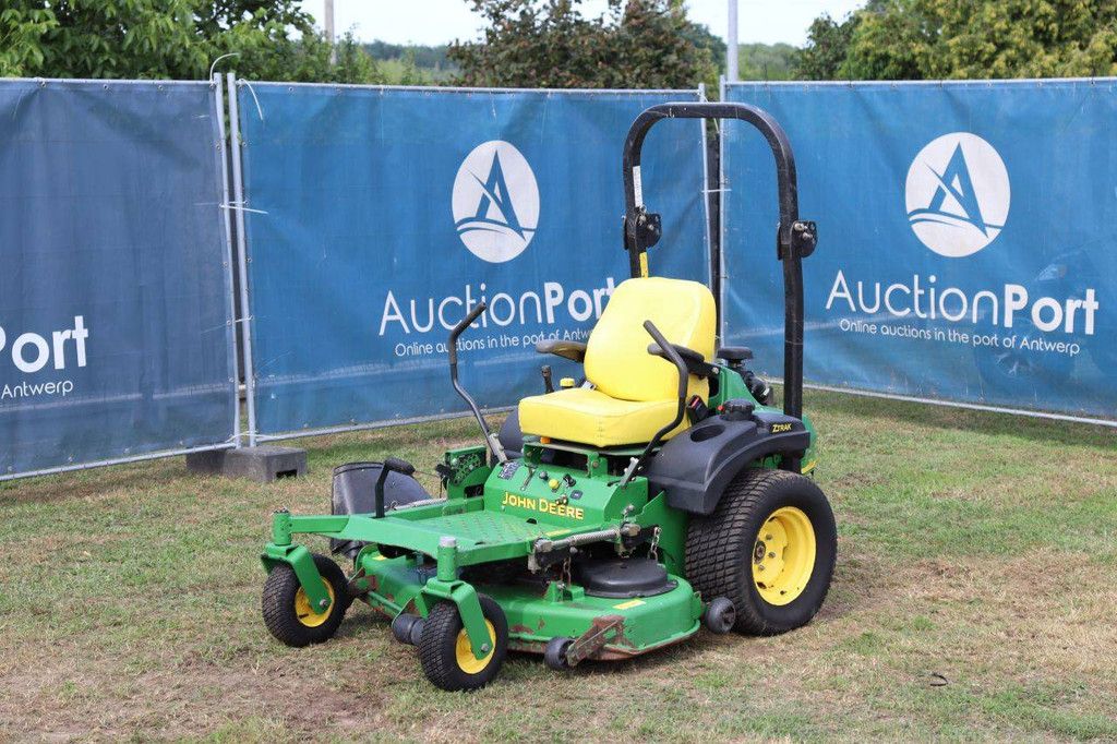 Zitmaaier John Deere ZTRAK 717E Benzine 14.2kW