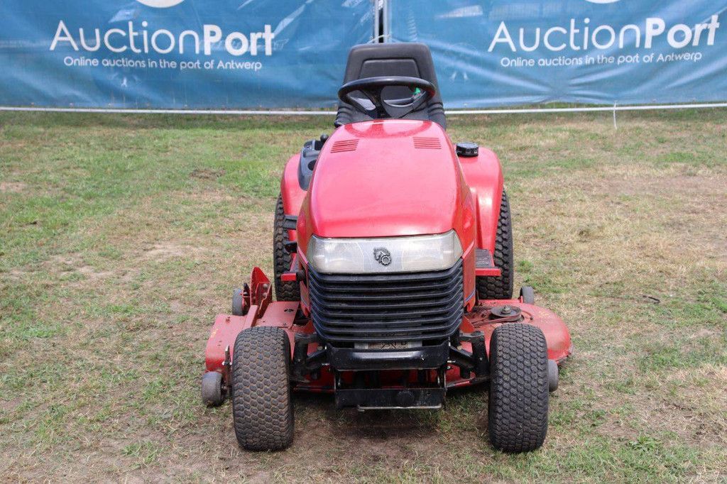Aufsitzmäher Toro 523Dxi Diesel 9,84 kW