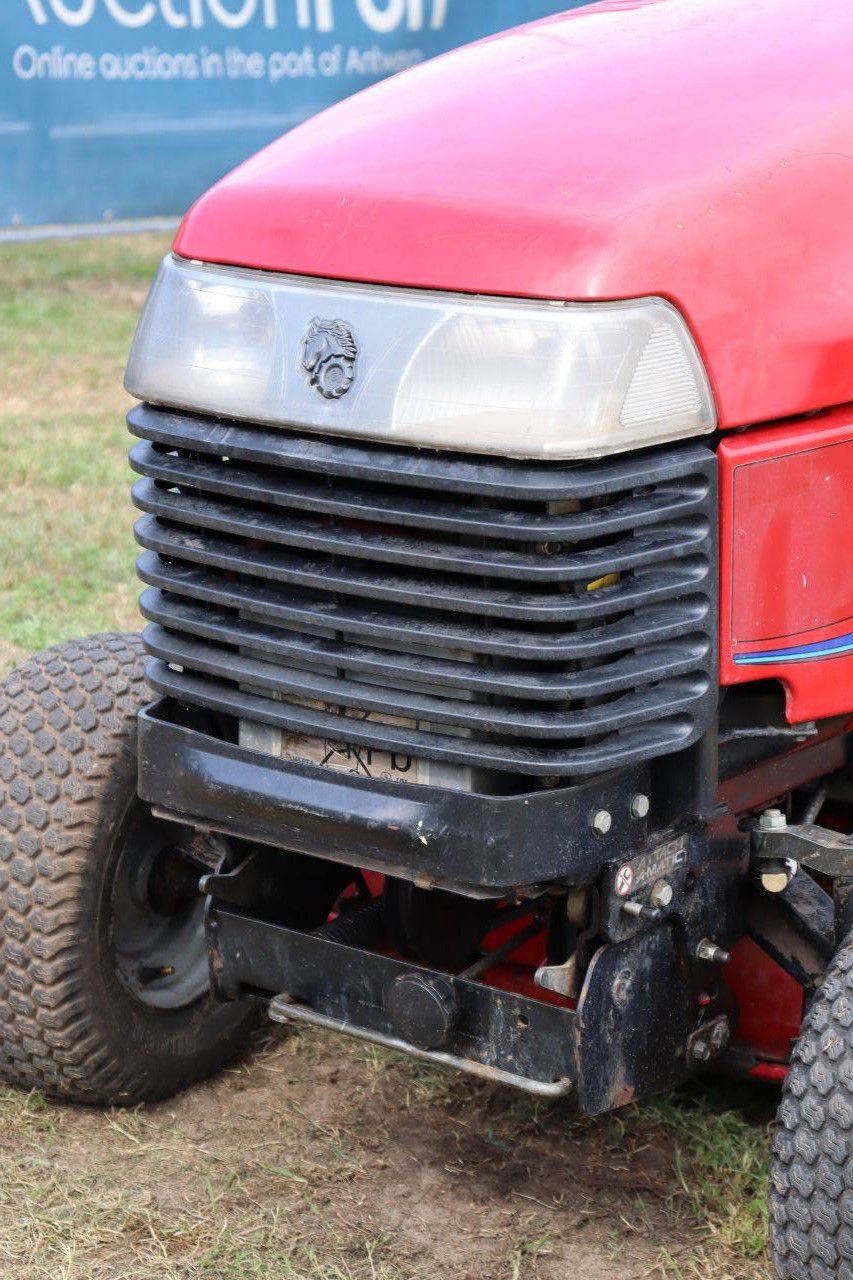 Aufsitzmäher Toro 523Dxi Diesel 9,84 kW