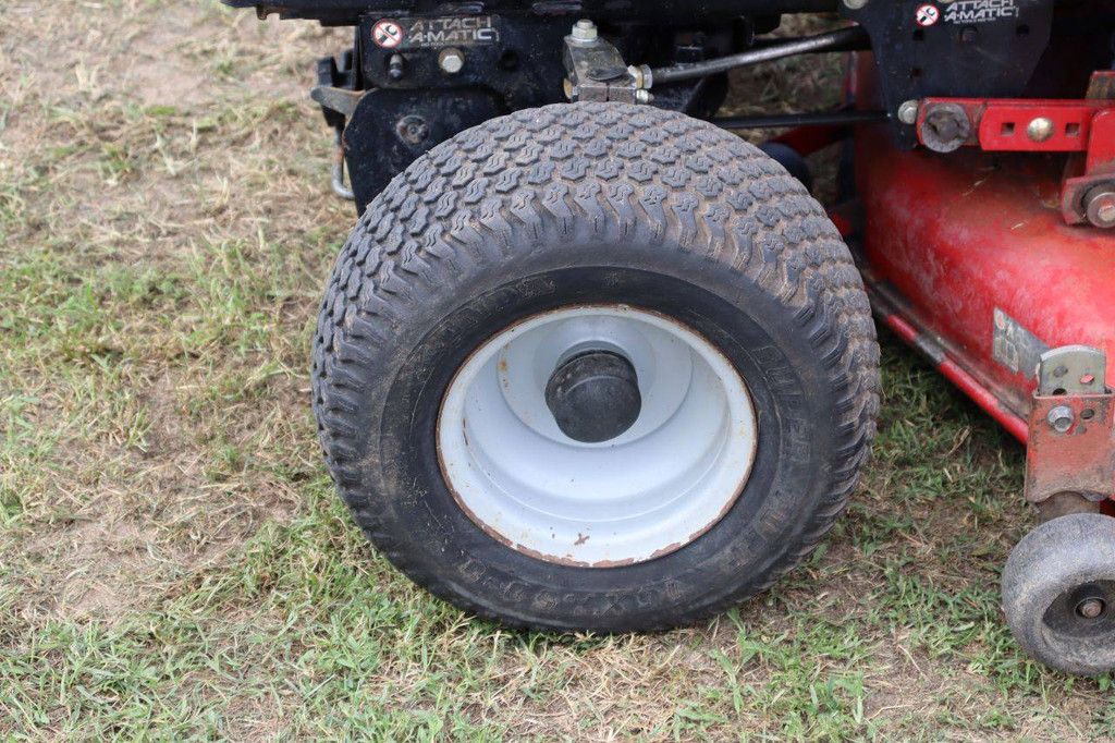 Aufsitzmäher Toro 523Dxi Diesel 9,84 kW