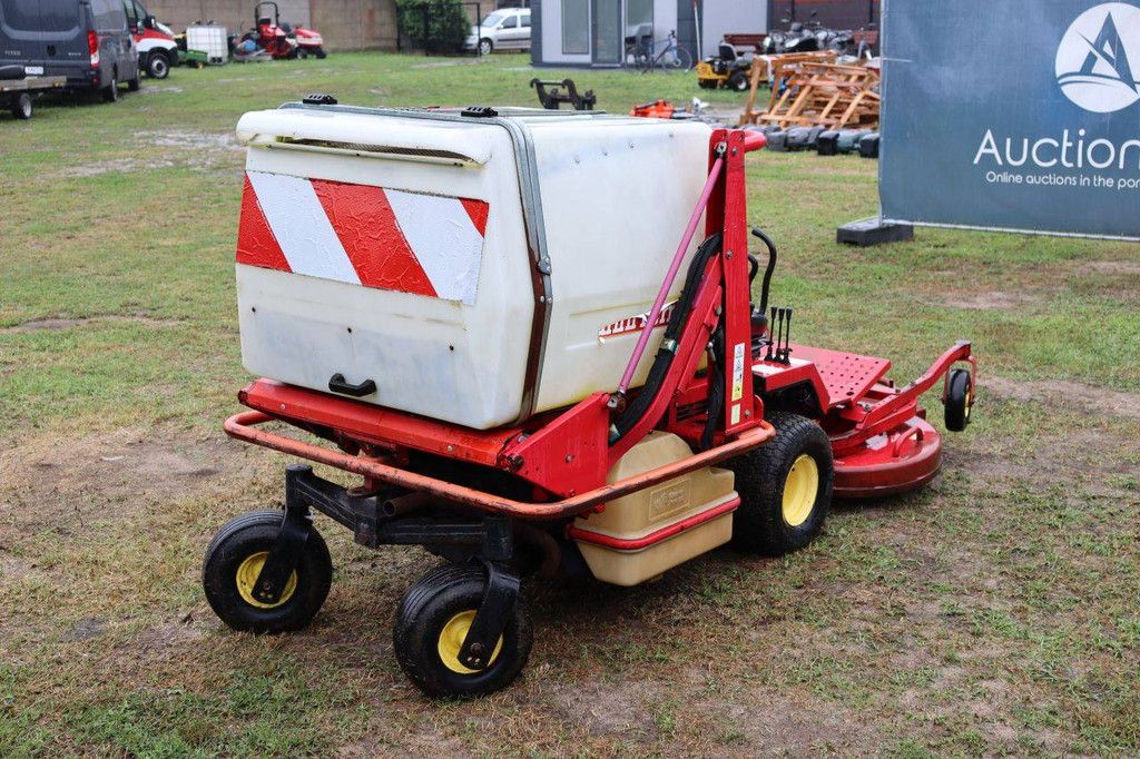 Ride-on mower Gianni Ferrari GF 900 EL Diesel 15.5kW 2006