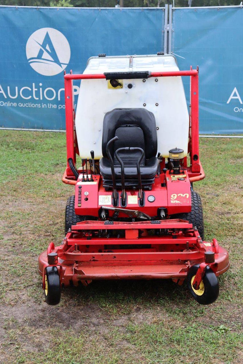 Ride-on mower Gianni Ferrari GF 900 EL Diesel 15.5kW 2006