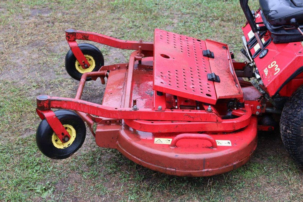 Ride-on mower Gianni Ferrari GF 900 EL Diesel 15.5kW 2006