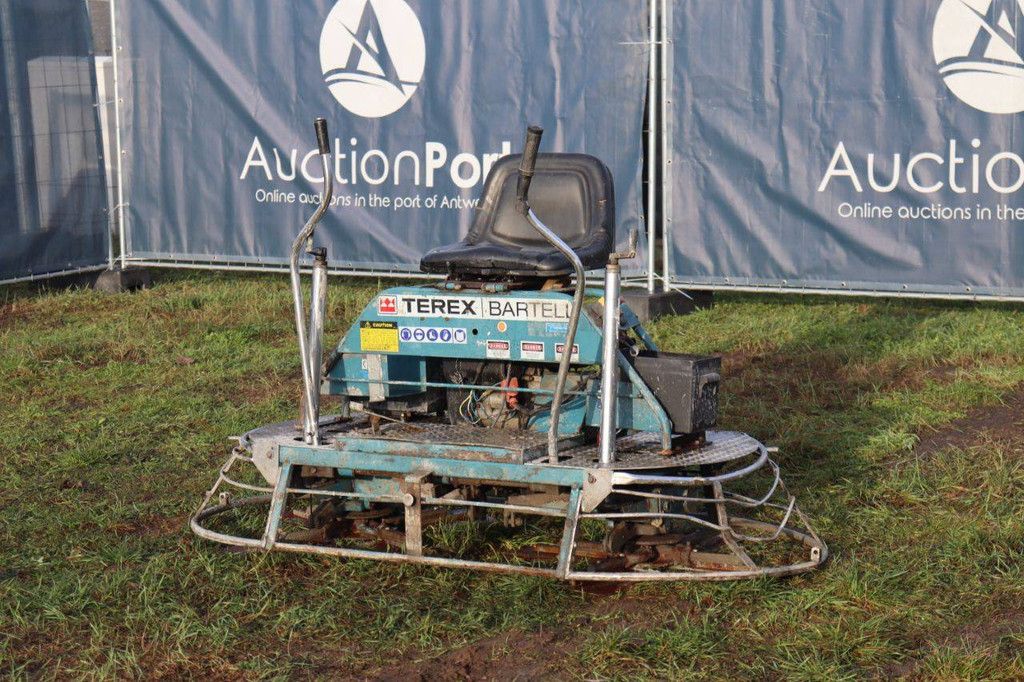 Vlindermachine Terex TS78 Benzine