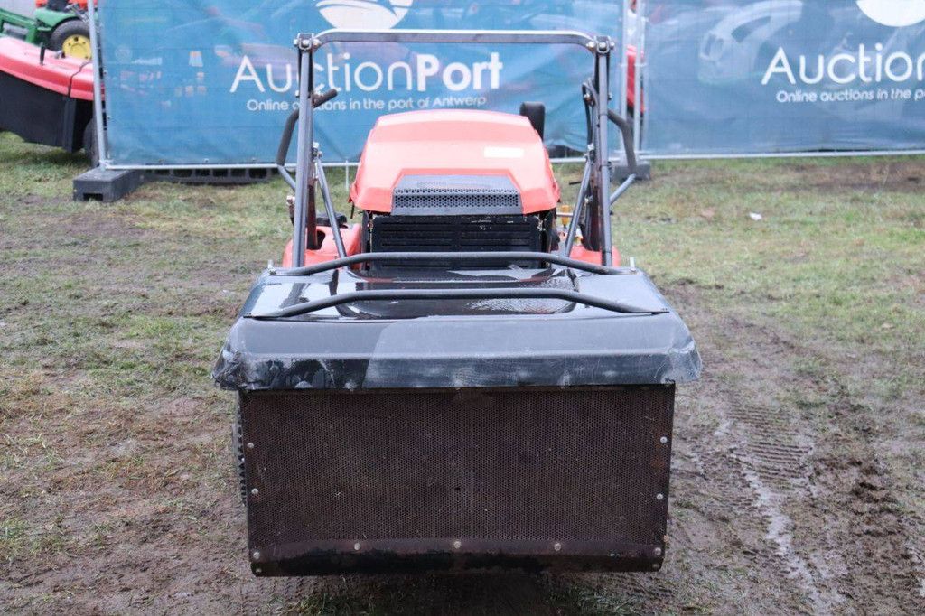 Ride-on mower Kubota GZD21 Diesel 15.6kW 2011