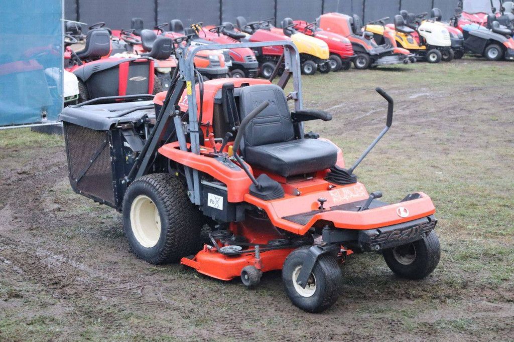 Ride-on mower Kubota GZD21 Diesel 15.6kW 2011