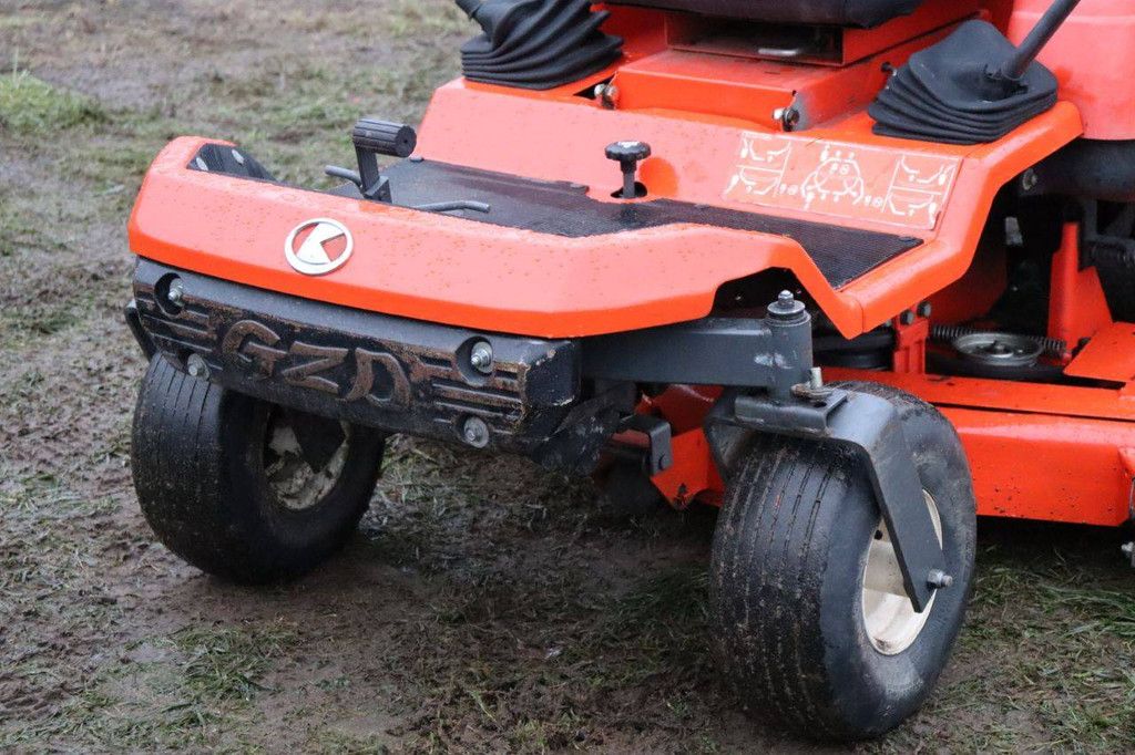 Ride-on mower Kubota GZD21 Diesel 15.6kW 2011
