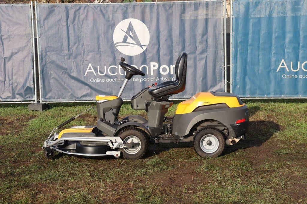 Zitmaaier Stiga Park 700 WX Benzine