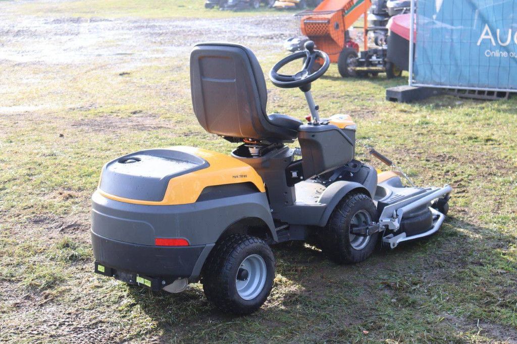 Zitmaaier Stiga Park 700 WX Benzine
