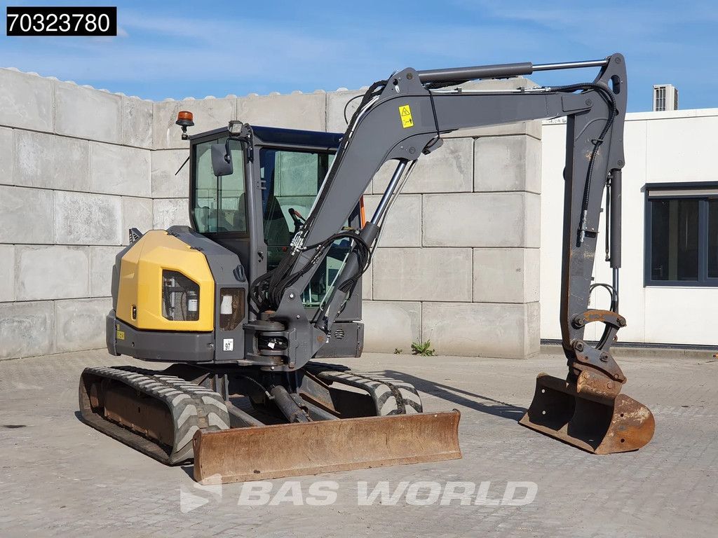 Volvo ECR58 F A/C - 3 Buckets