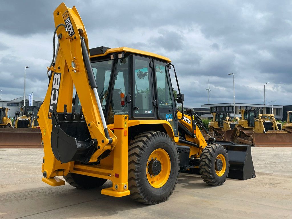 JCB 3DX 4x4 A/C Hammerlines