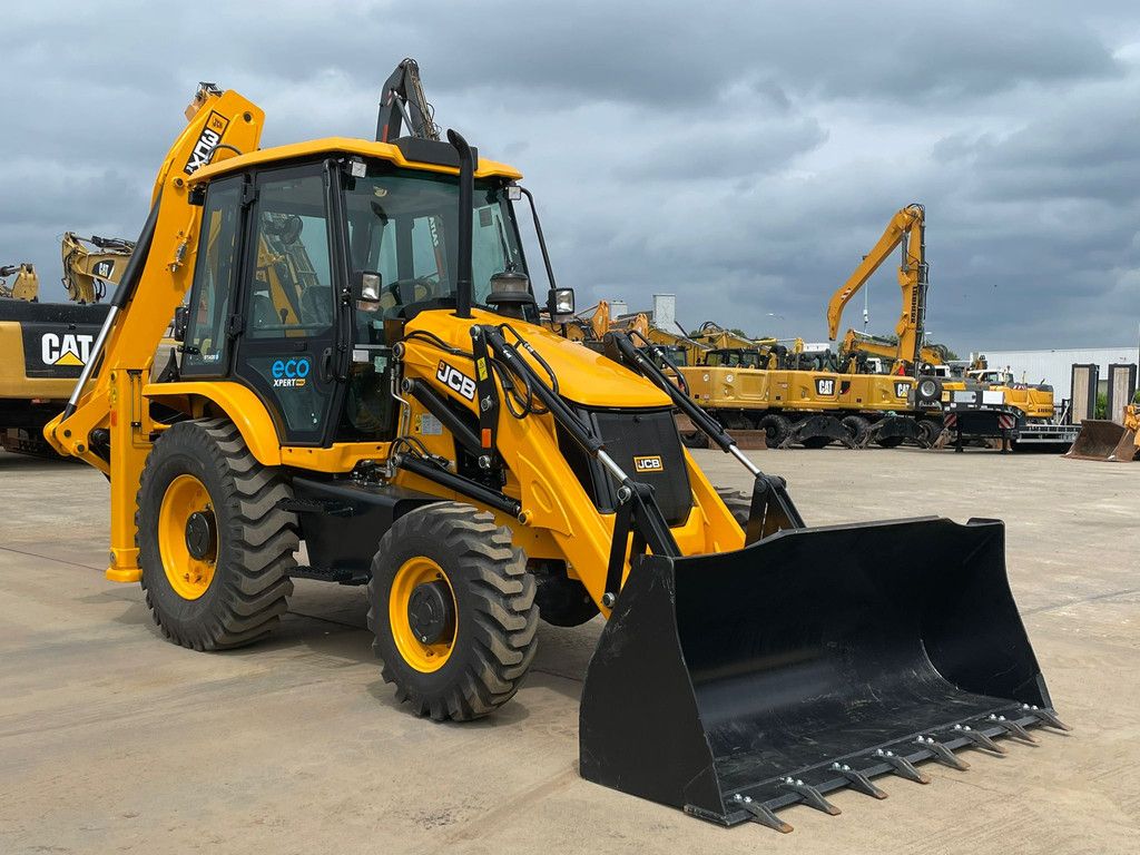 JCB 3DX 4x4 A/C Hammerlines
