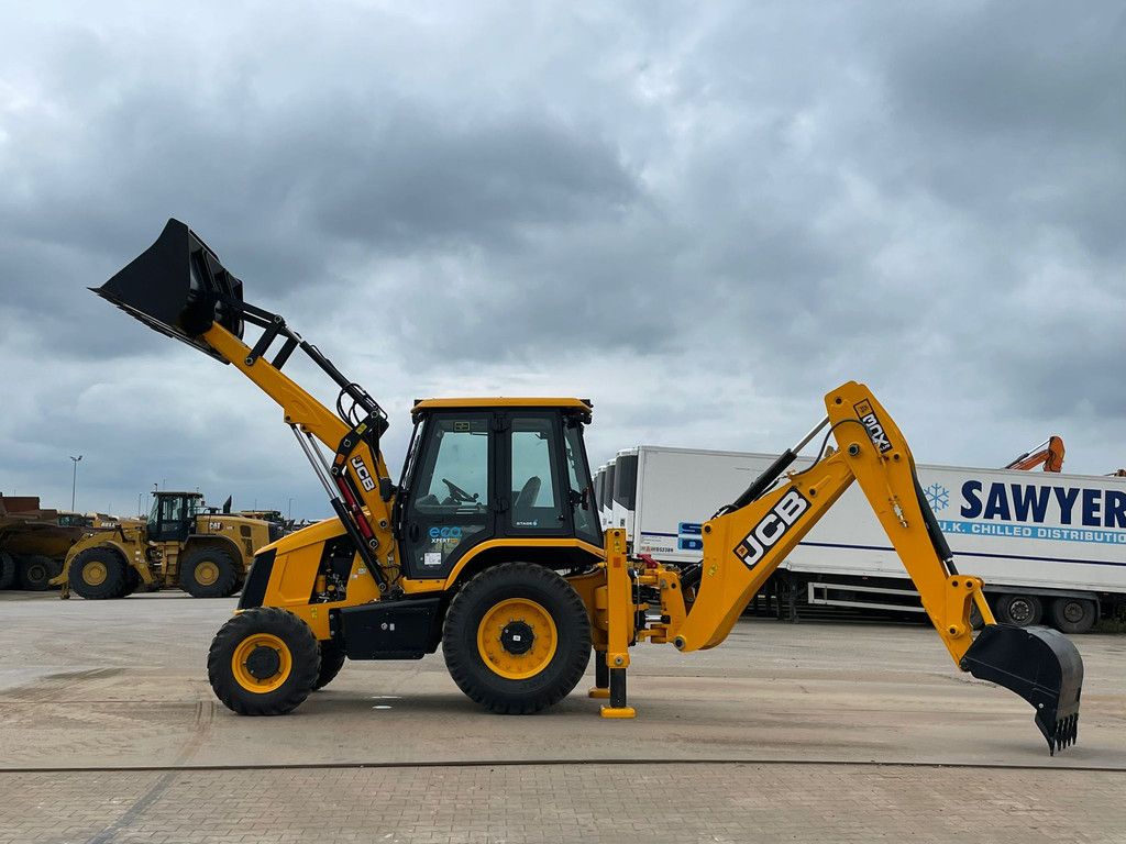 JCB 3DX 4x4 A/C Hammerlines