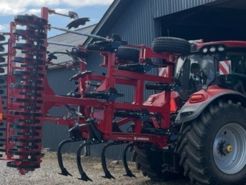 Horsch TERRANO 5 FX LIFT.