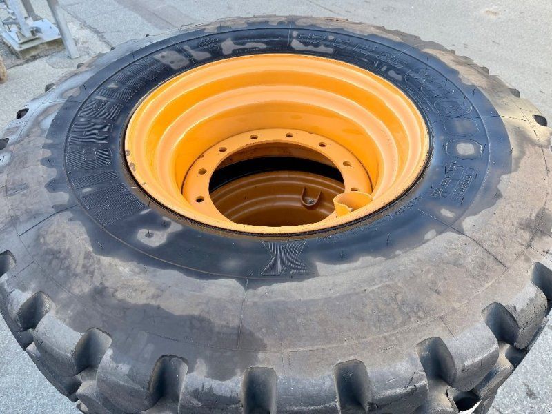 Michelin X 17.5 R25