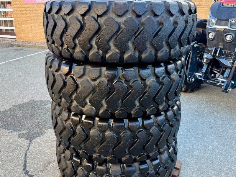 Michelin X 17.5 R25