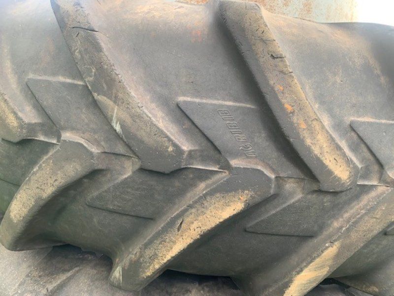 Valtra 600/65R38