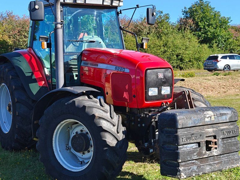 Massey Ferguson 8220 powerControl Xtra