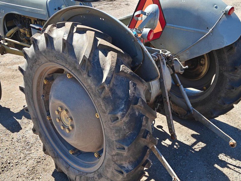Massey Ferguson 31