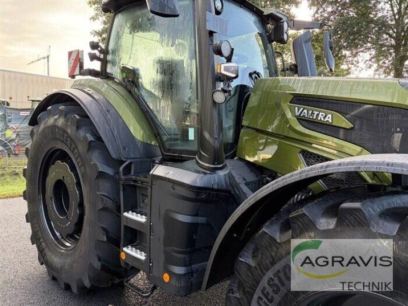 Valtra Q 305 1A9