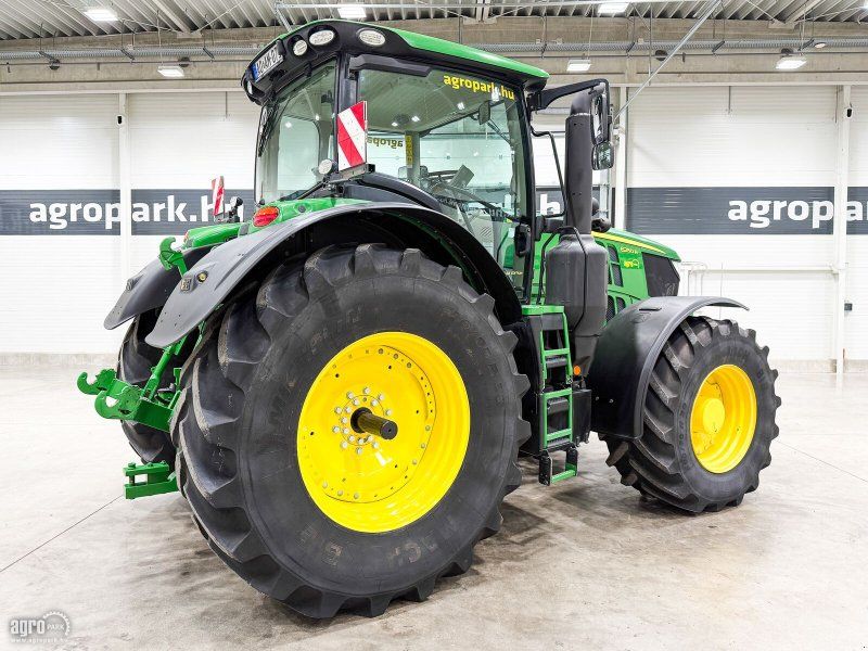 John Deere 6250R