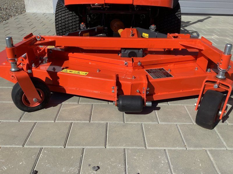 Kubota F251 E