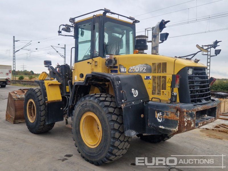 Komatsu WA250PZ-6