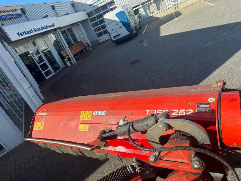 Kuhn TBES 262