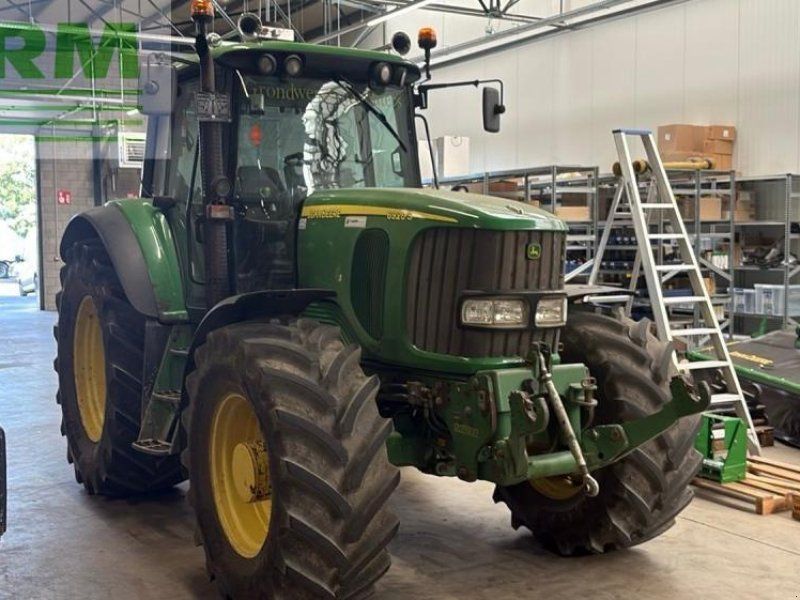 John Deere 6920S