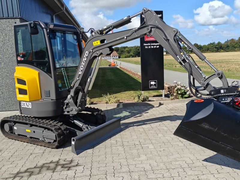 Volvo ECR25D