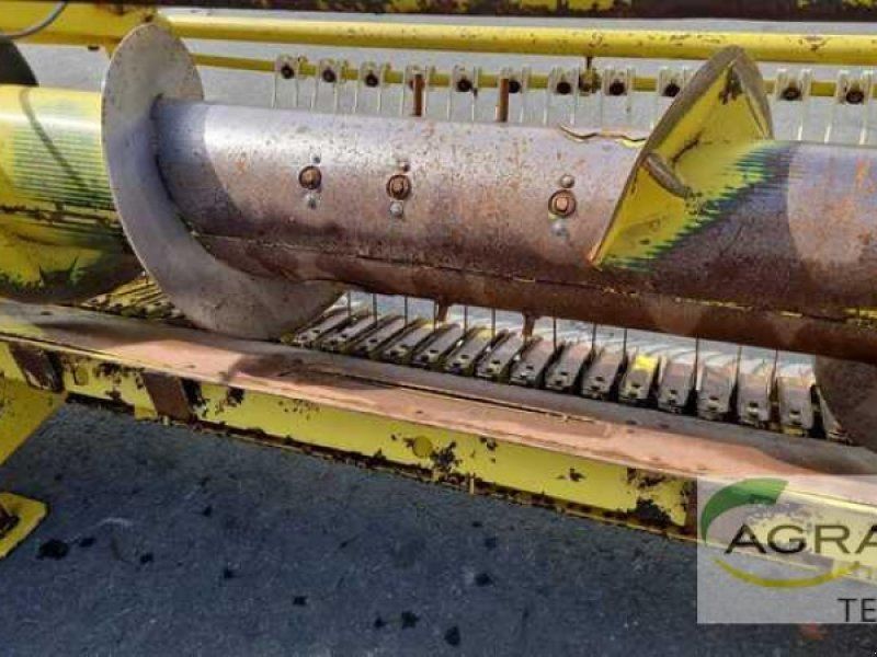 John Deere 630