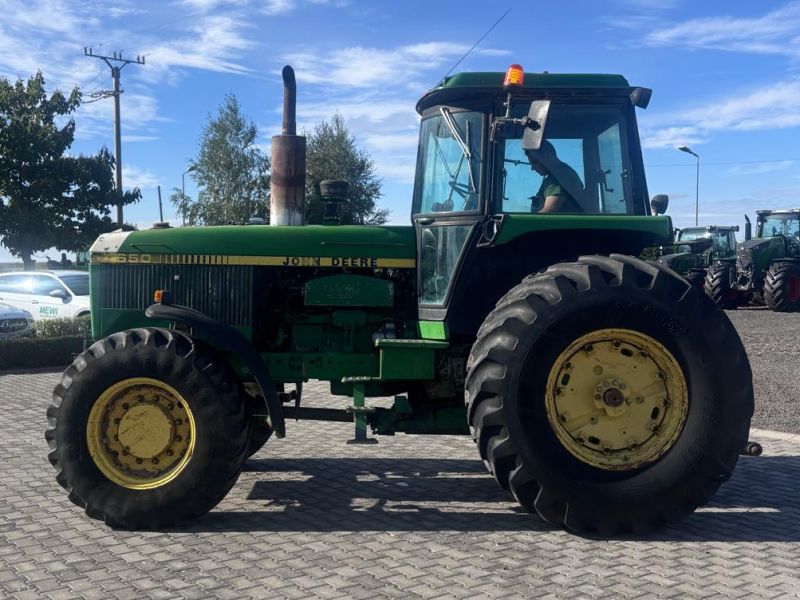 John Deere 4650