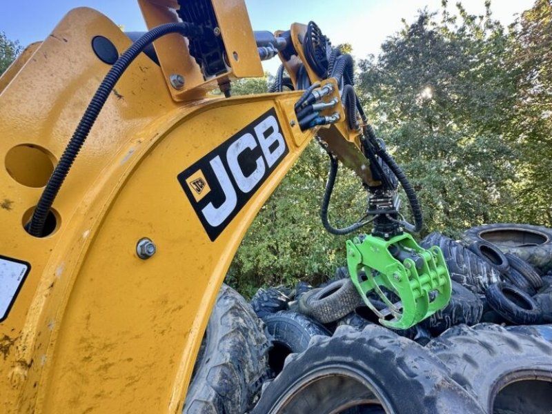 JCB 19c-1