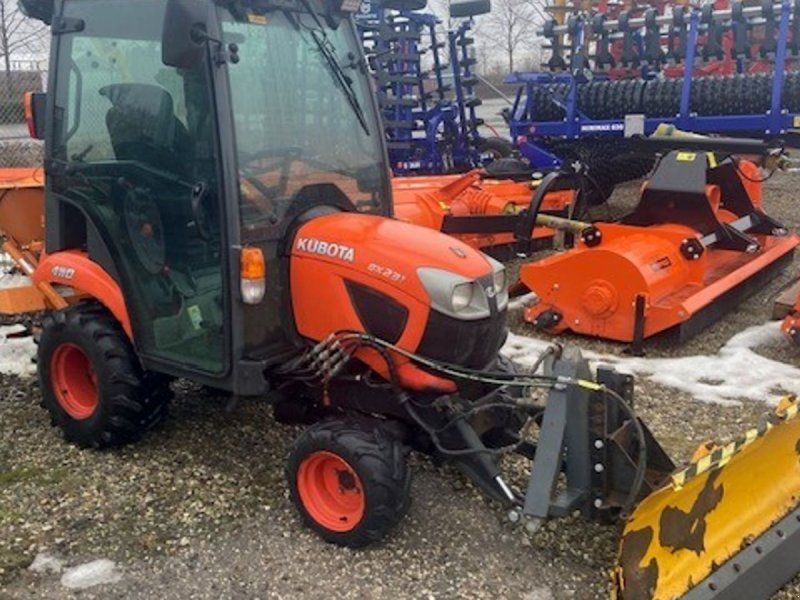 Kubota BX231 inkl. 130 cm dozer og salter