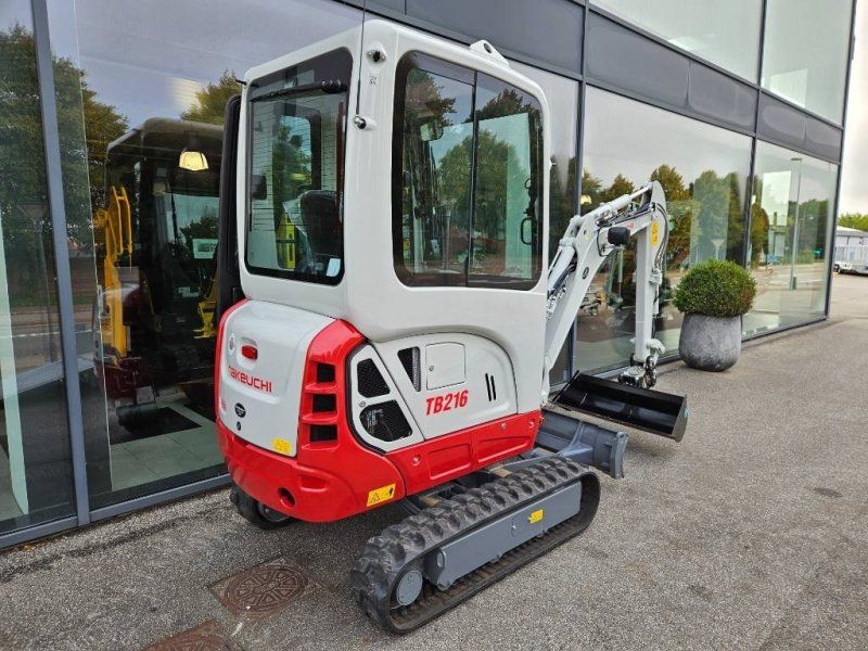 Takeuchi TB 216