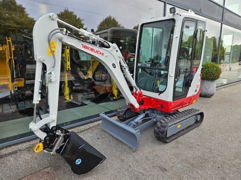 Takeuchi TB 216
