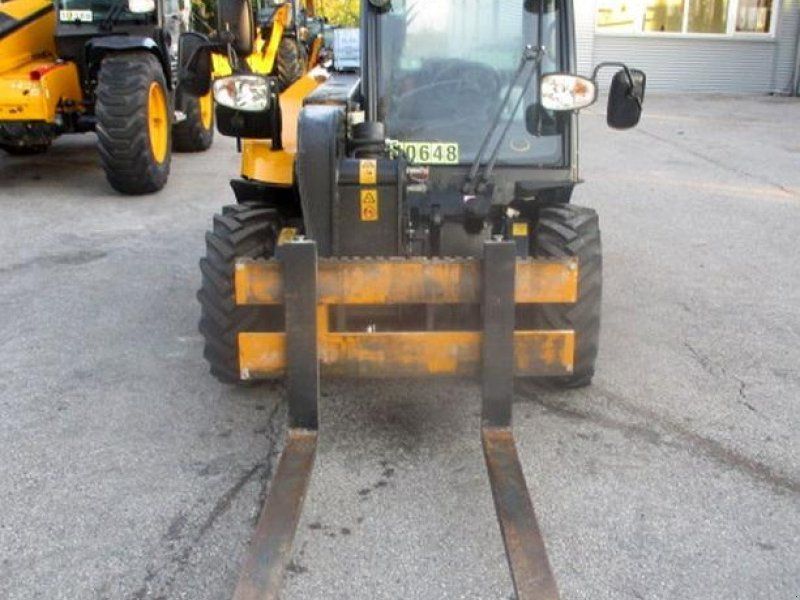 JCB 516-40